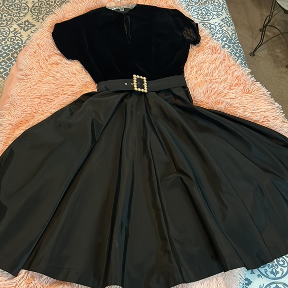 Lucky Star Fashion Dresses & Skirts - Vintage 1940’s velveteen top and taffeta wide skirt black dress.